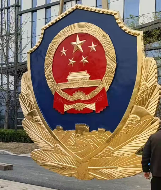 如何提高警徽的視覺效果-52